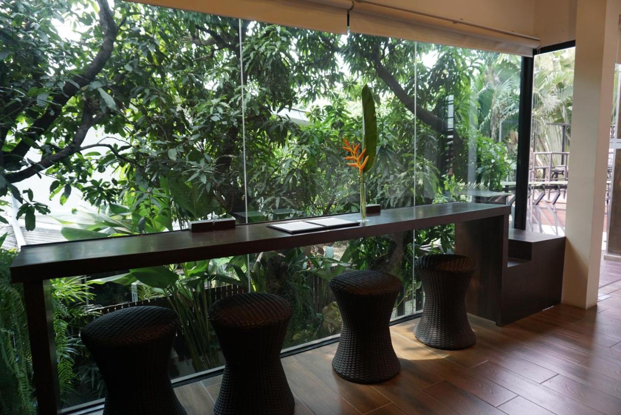 Third Rock Hostel Bangkok Eksteriør bilde