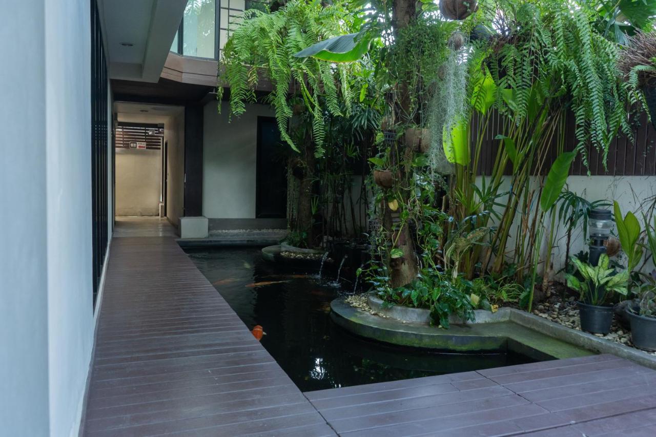 Third Rock Hostel Bangkok Eksteriør bilde